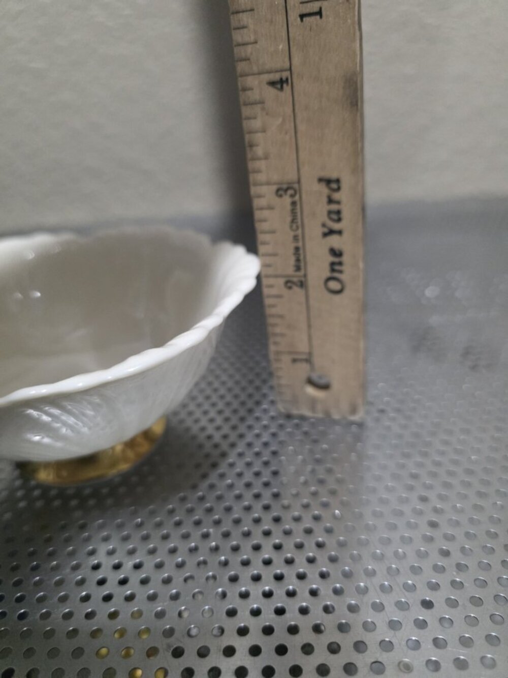 Vintage Lenox flower style Gold Footed bowl 4” Trinket Dish - Picture 4 of 5